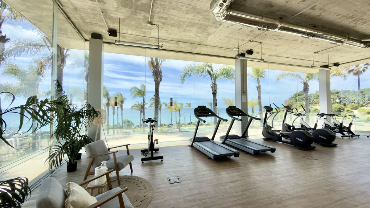 Appartement te koop in Mijas Costa | 4 slaapkamers H5374888
