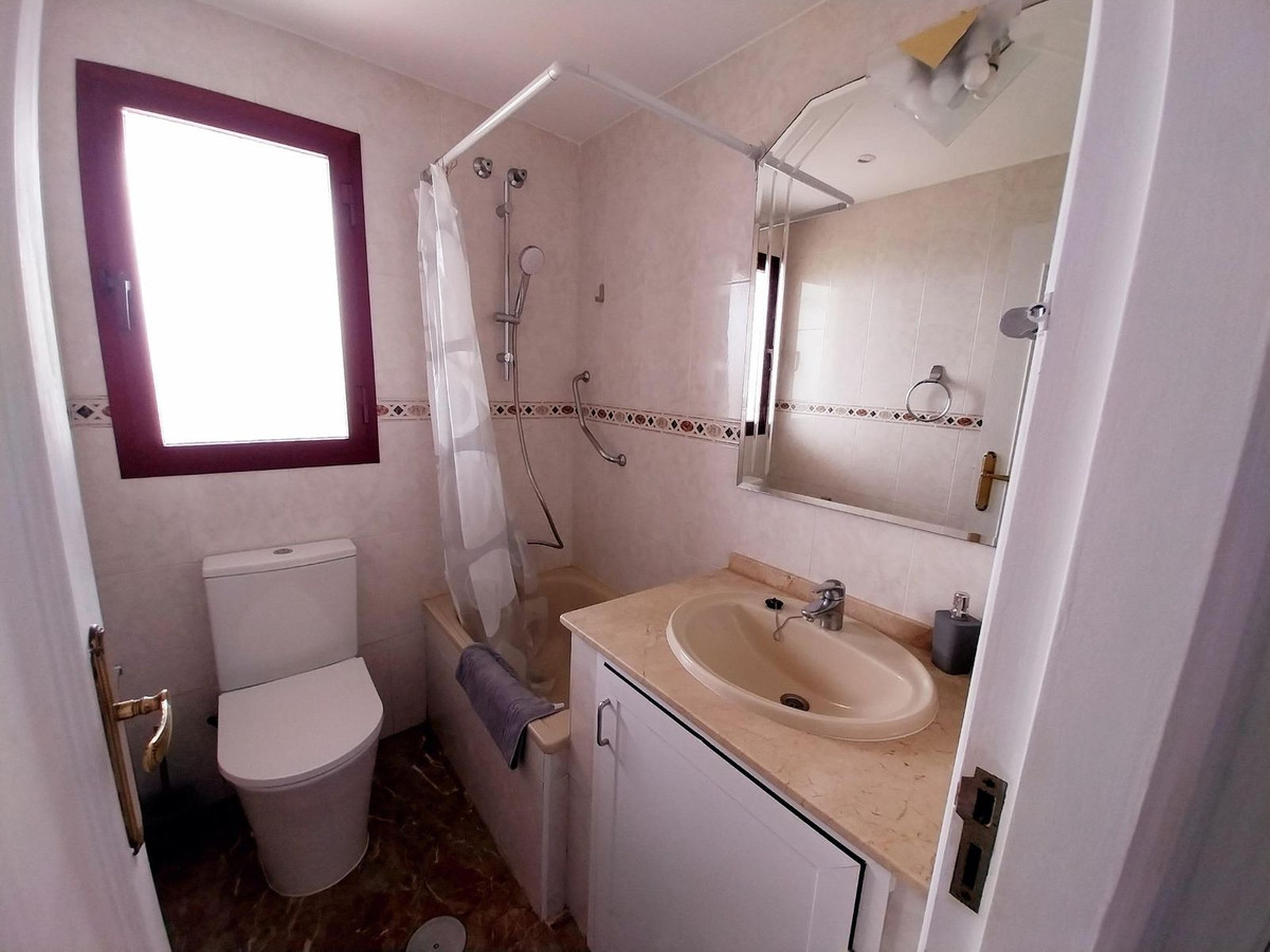 Appartement te koop in Riviera del Sol | 2 slaapkamers H5386765