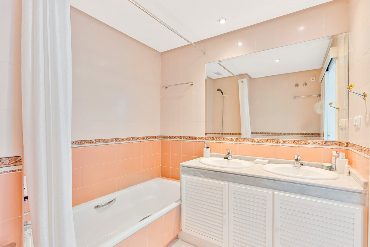 Appartement te koop in Mijas Costa | 2 slaapkamers H5394508