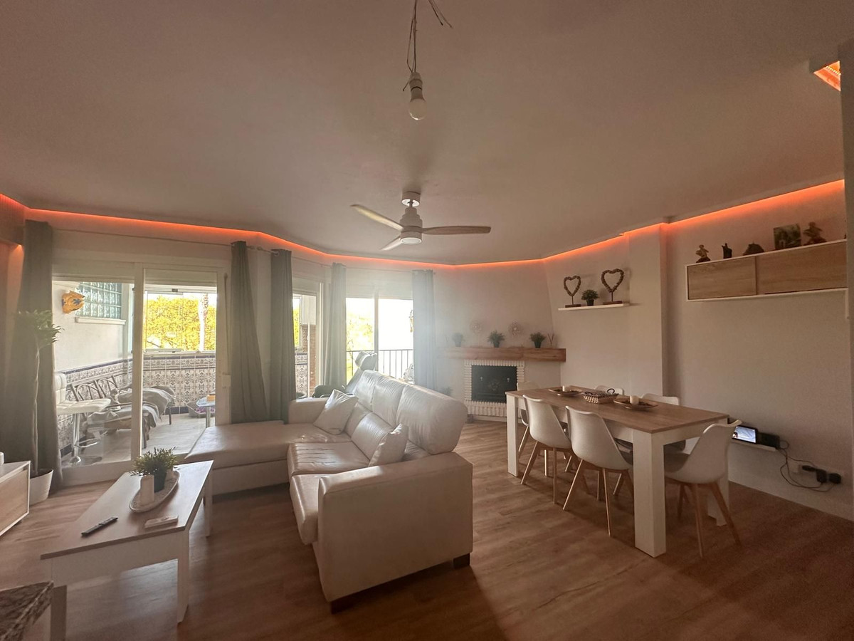 Penthouse te koop in Mijas Costa | 2 slaapkamers H5395039