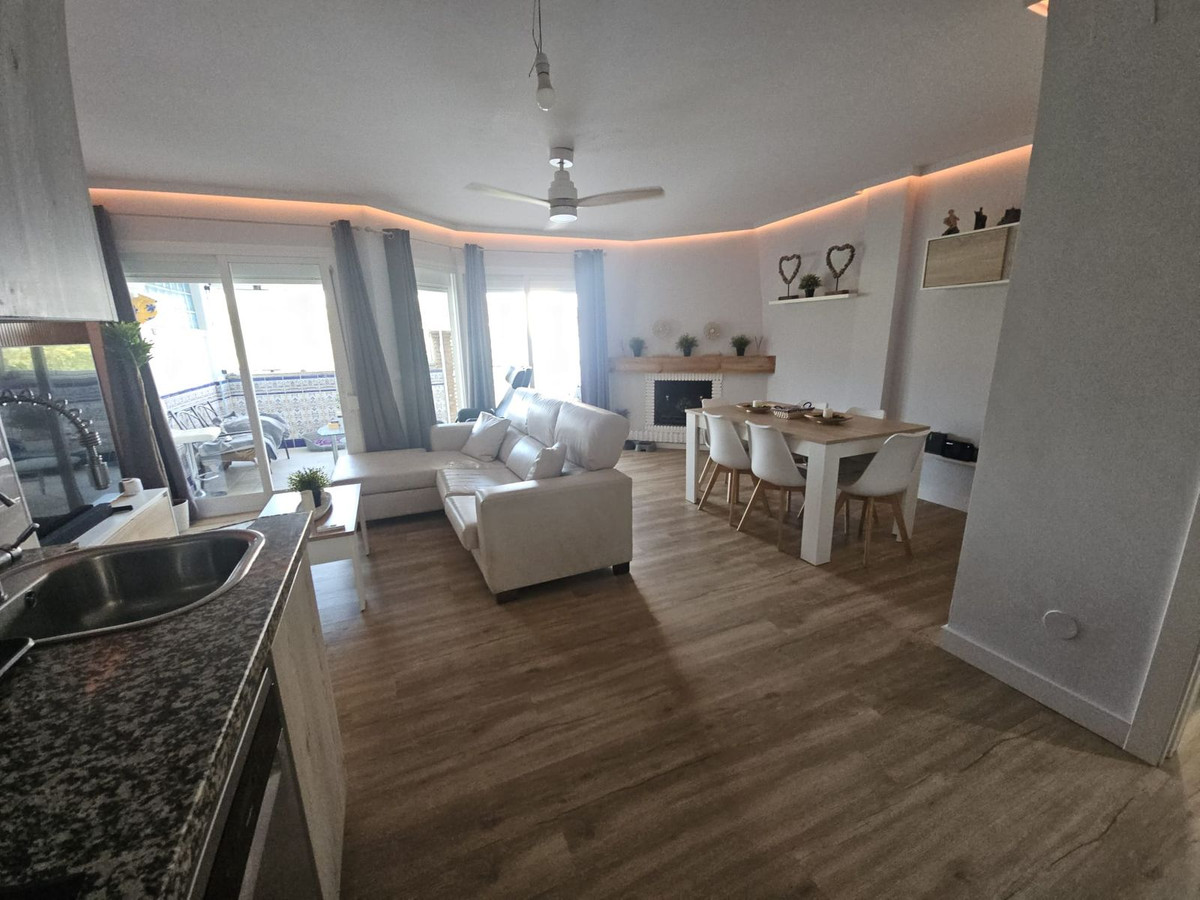 Penthouse te koop in Mijas Costa | 2 slaapkamers H5395039