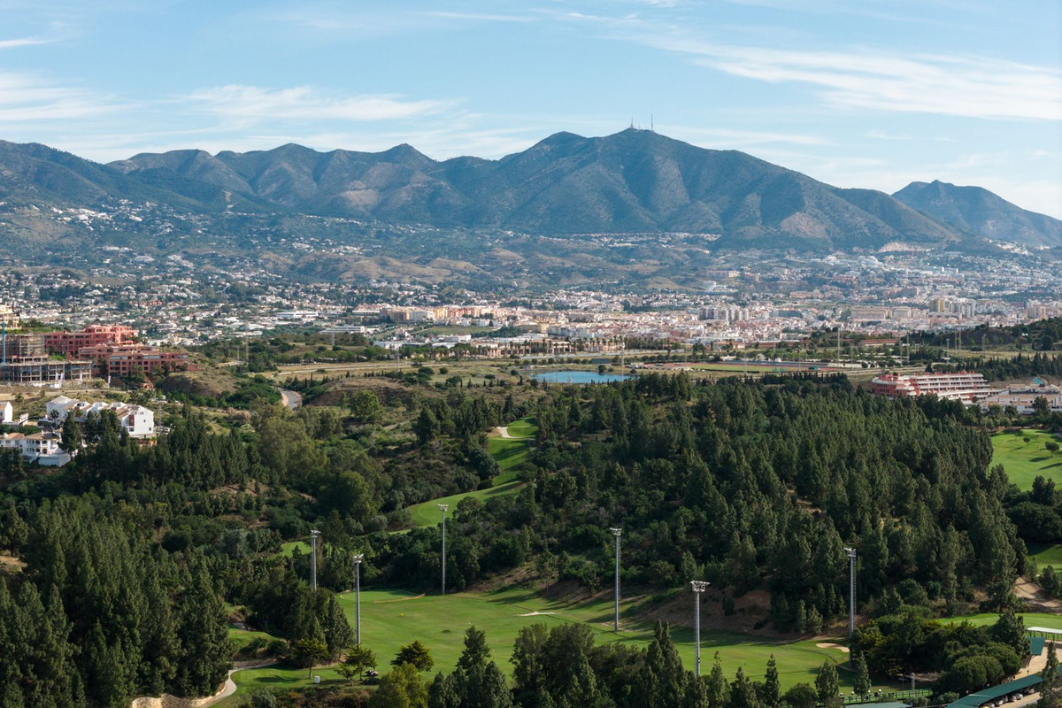 Appartement te koop in Mijas Costa | 3 slaapkamers H5398636
