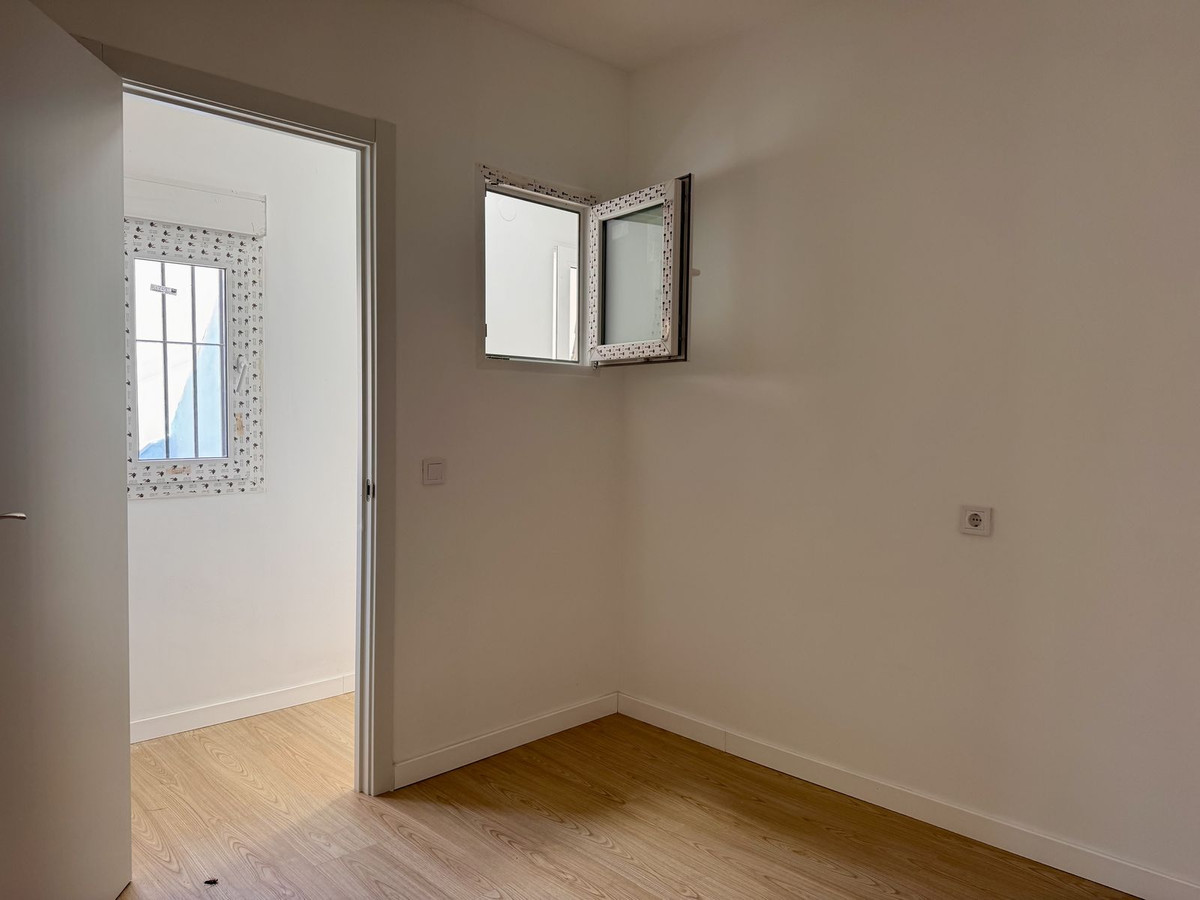 Appartement te koop in Mijas Costa | 4 slaapkamers H5402137