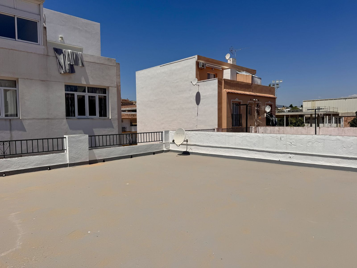 Appartement te koop in Mijas Costa | 4 slaapkamers H5402137