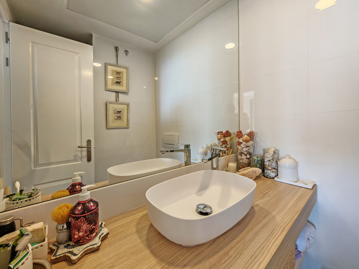 Appartement te koop in Mijas Costa | 4 slaapkamers H5432407