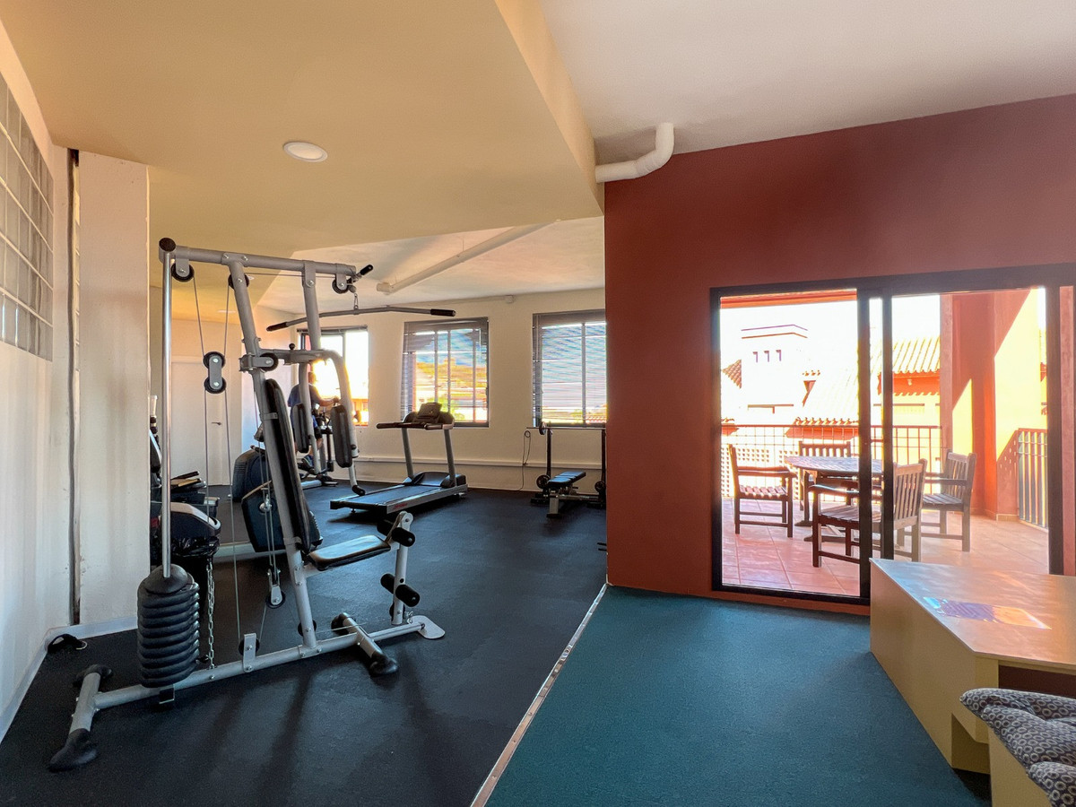 Appartement te koop in Mijas Costa | 4 slaapkamers H5432407