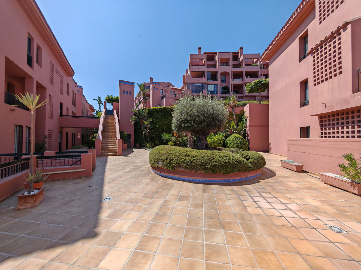 Appartement te koop in Mijas Costa | 4 slaapkamers H5432407