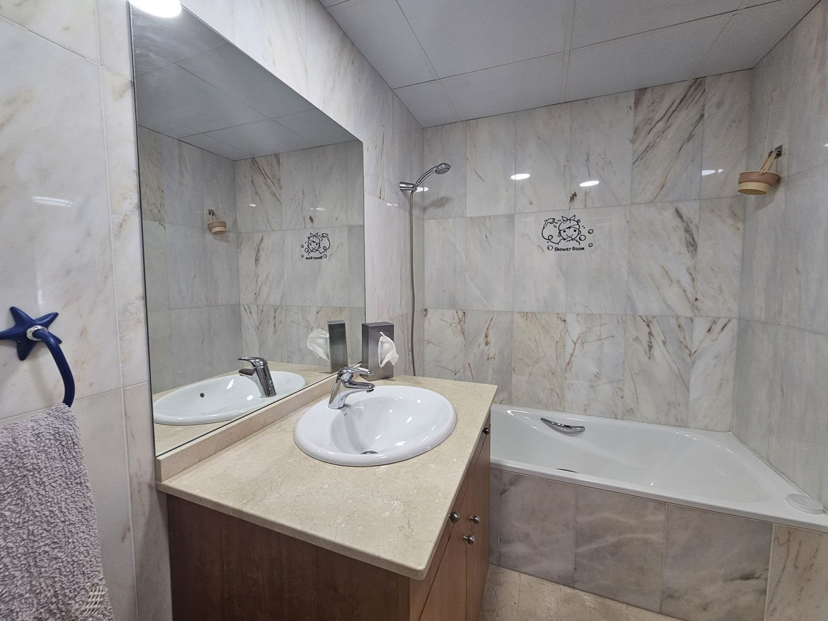 Appartement te koop in Mijas Costa | 3 slaapkamers H5455099