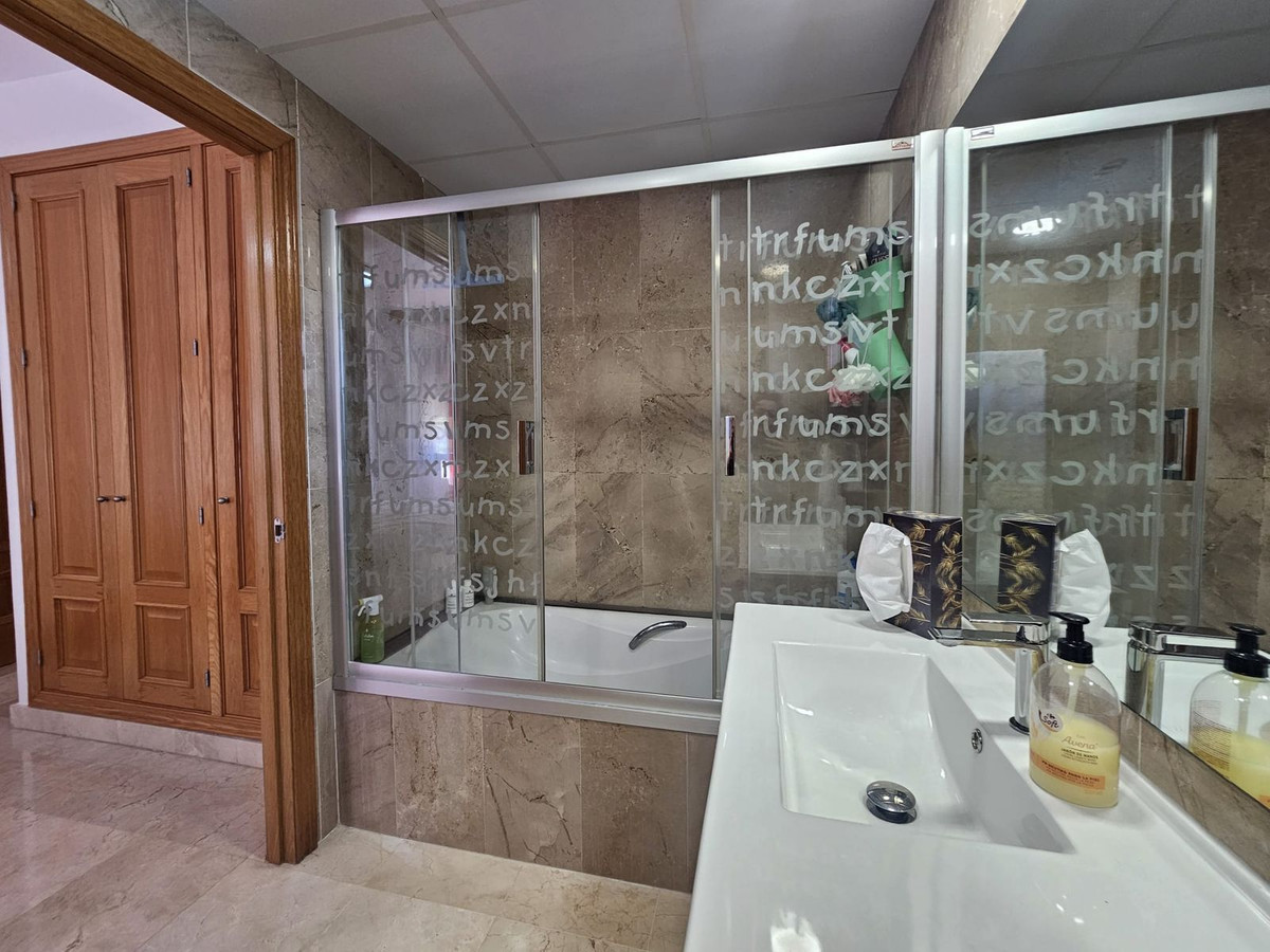 Appartement te koop in Mijas Costa | 3 slaapkamers H5455099
