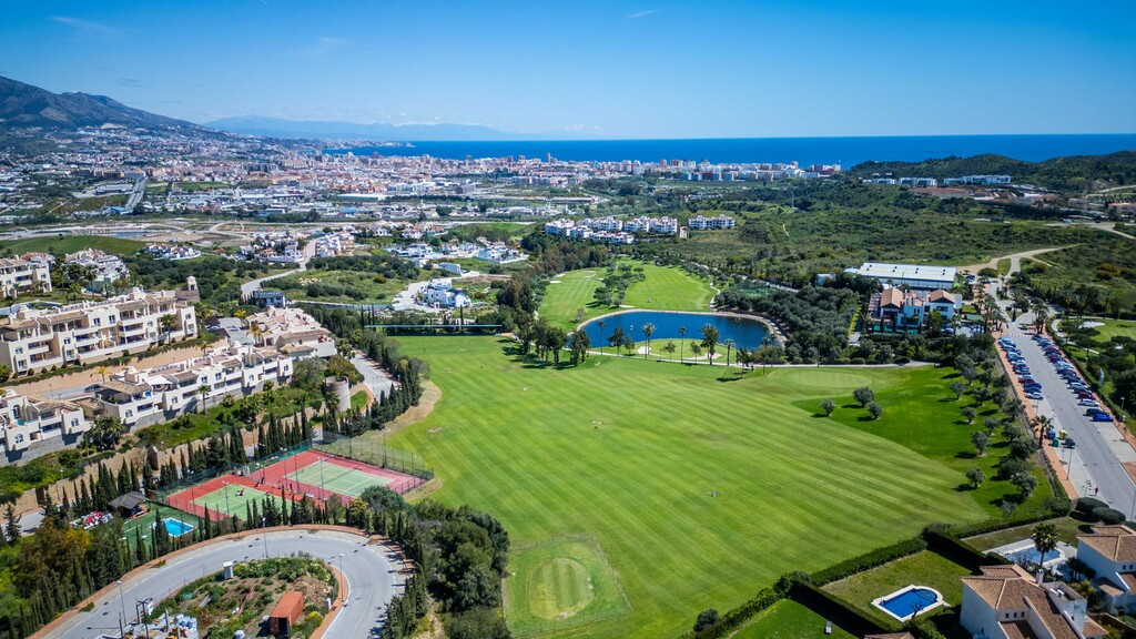 Penthouse te koop in Mijas Costa | 2 slaapkamers H5465554
