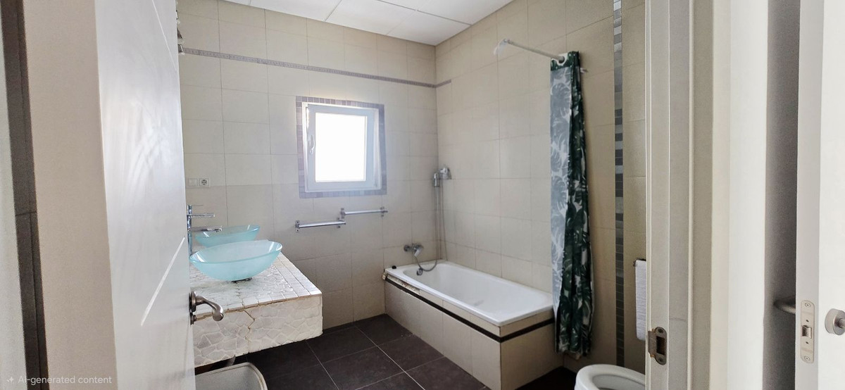 Appartement te koop in Mijas Costa | 7 slaapkamers H5488498