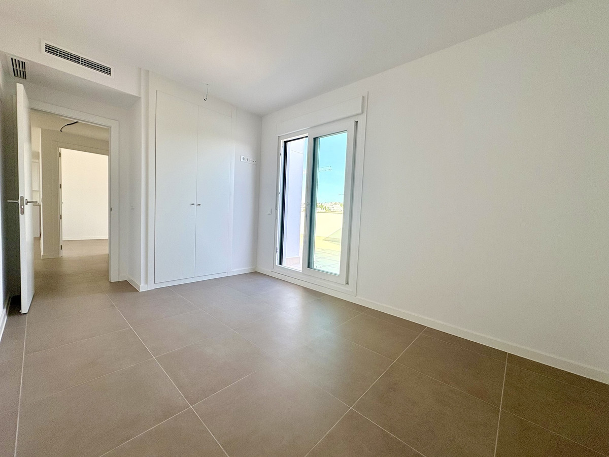 Penthouse te koop in Mijas Costa | 3 slaapkamers H5497003