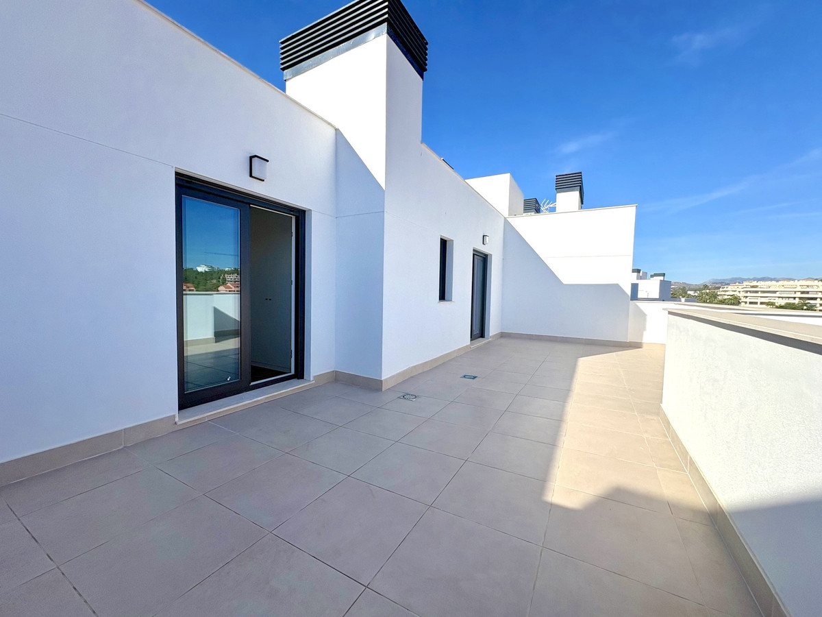 Penthouse te koop in Mijas Costa | 3 slaapkamers H5497003