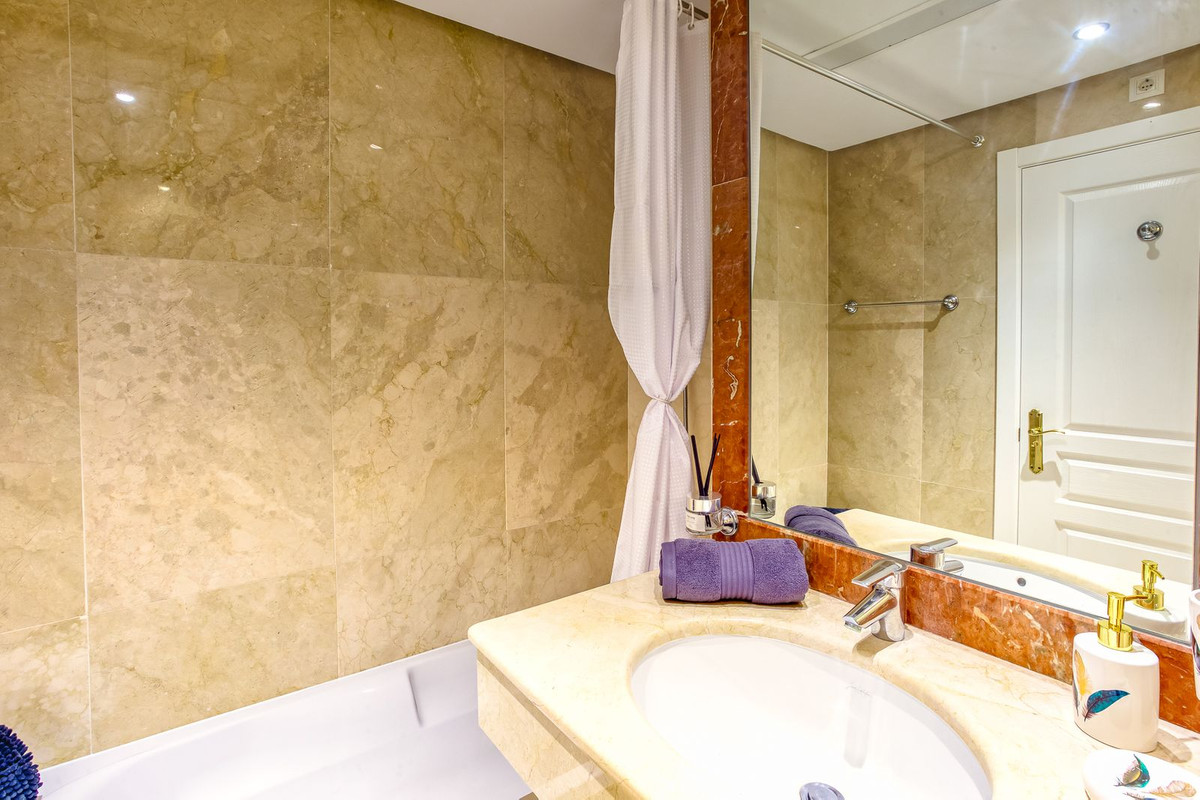 Appartement te koop in Mijas Golf | 3 slaapkamers H5128834
