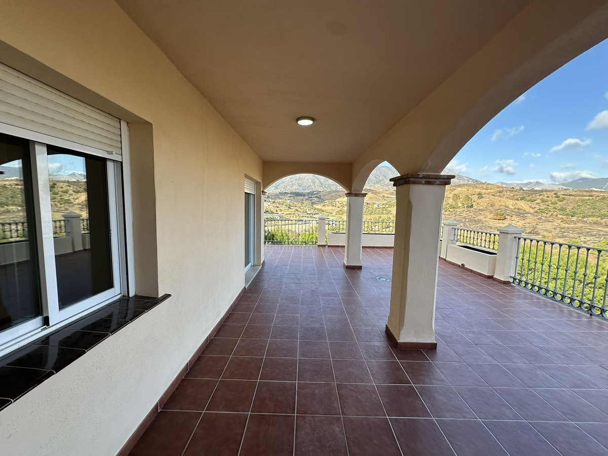 Property main view 63