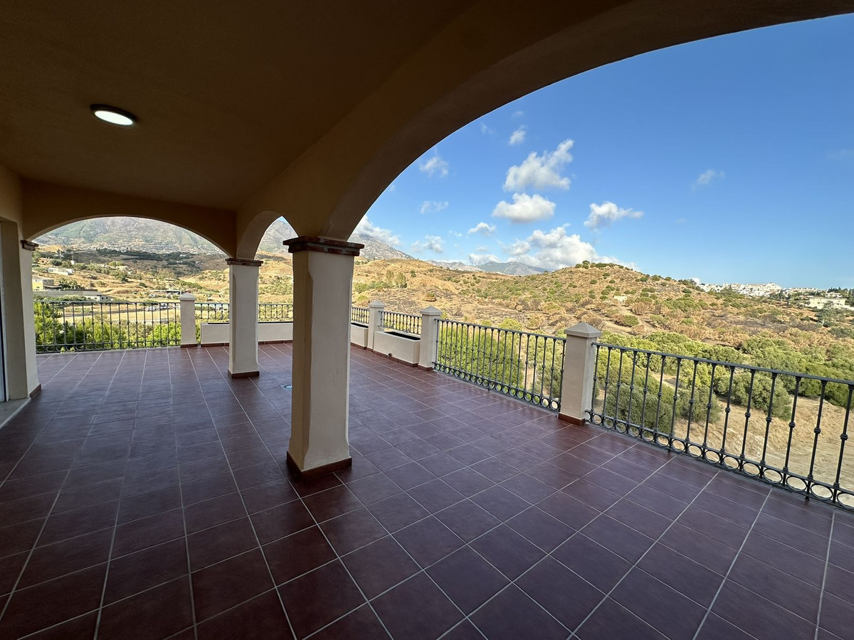 Property main view 64