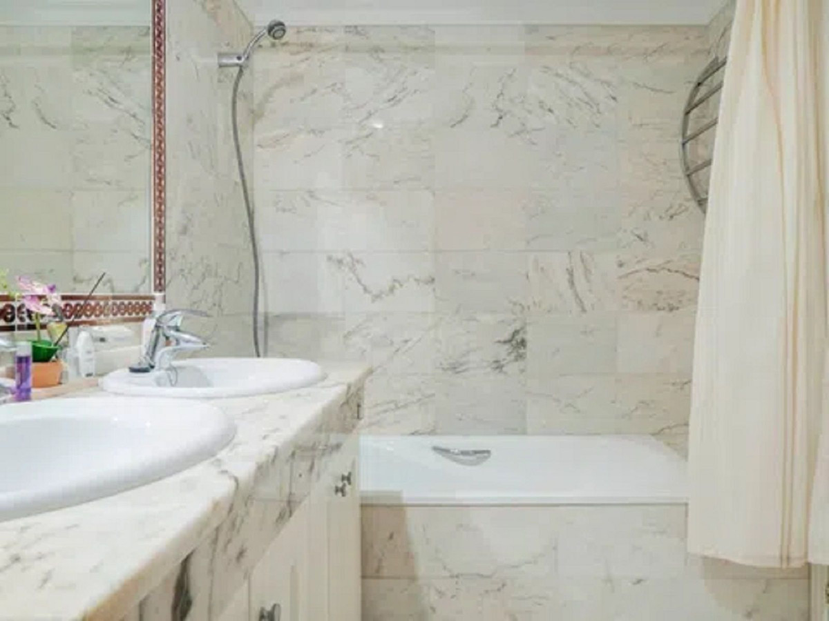 Appartement te koop in Mijas Golf | 2 slaapkamers H5233636