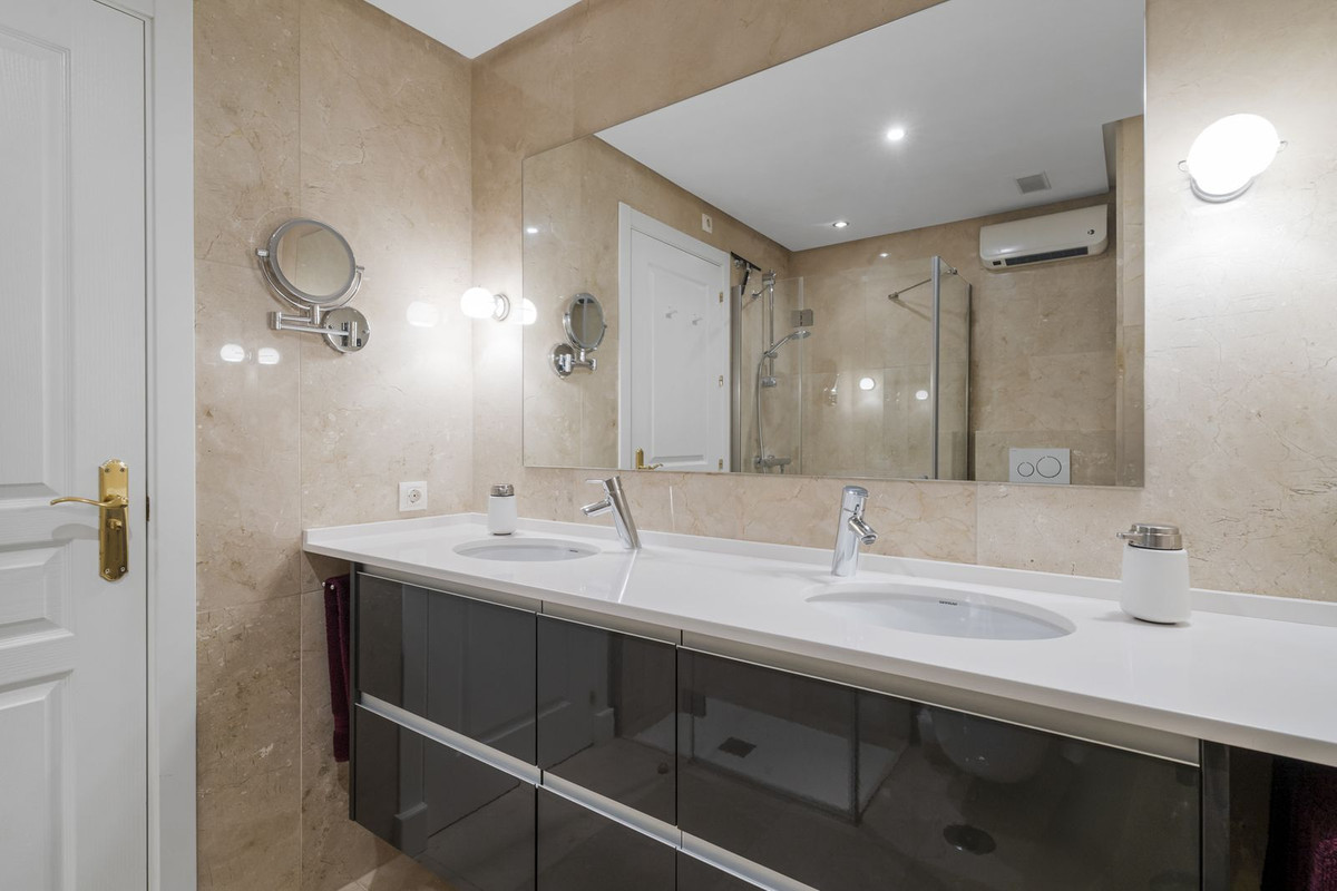 Appartement te koop in Mijas Golf | 2 slaapkamers H5263645