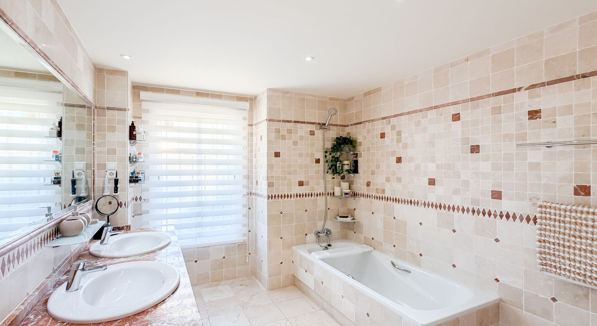 Property main view 23