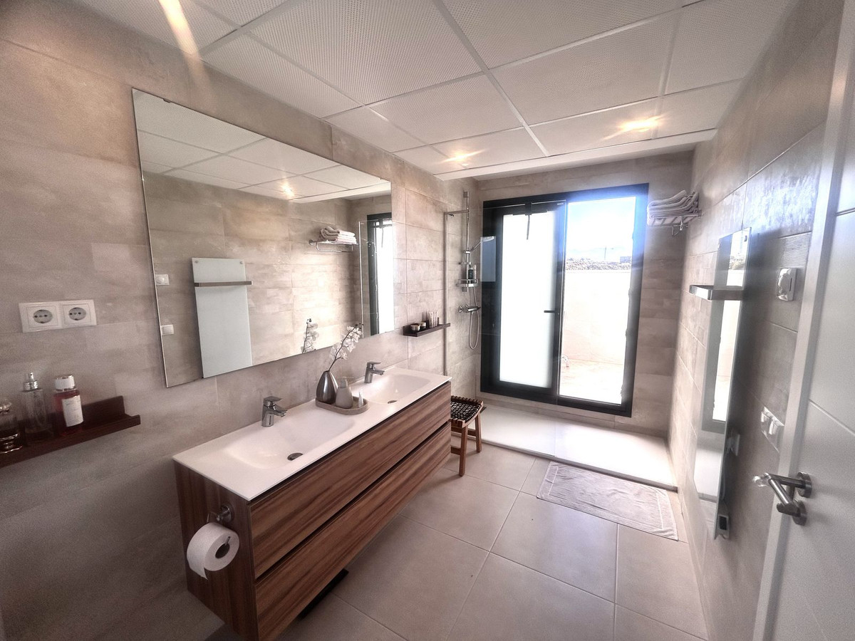 Appartement te koop in Mijas Golf | 3 slaapkamers H5292799