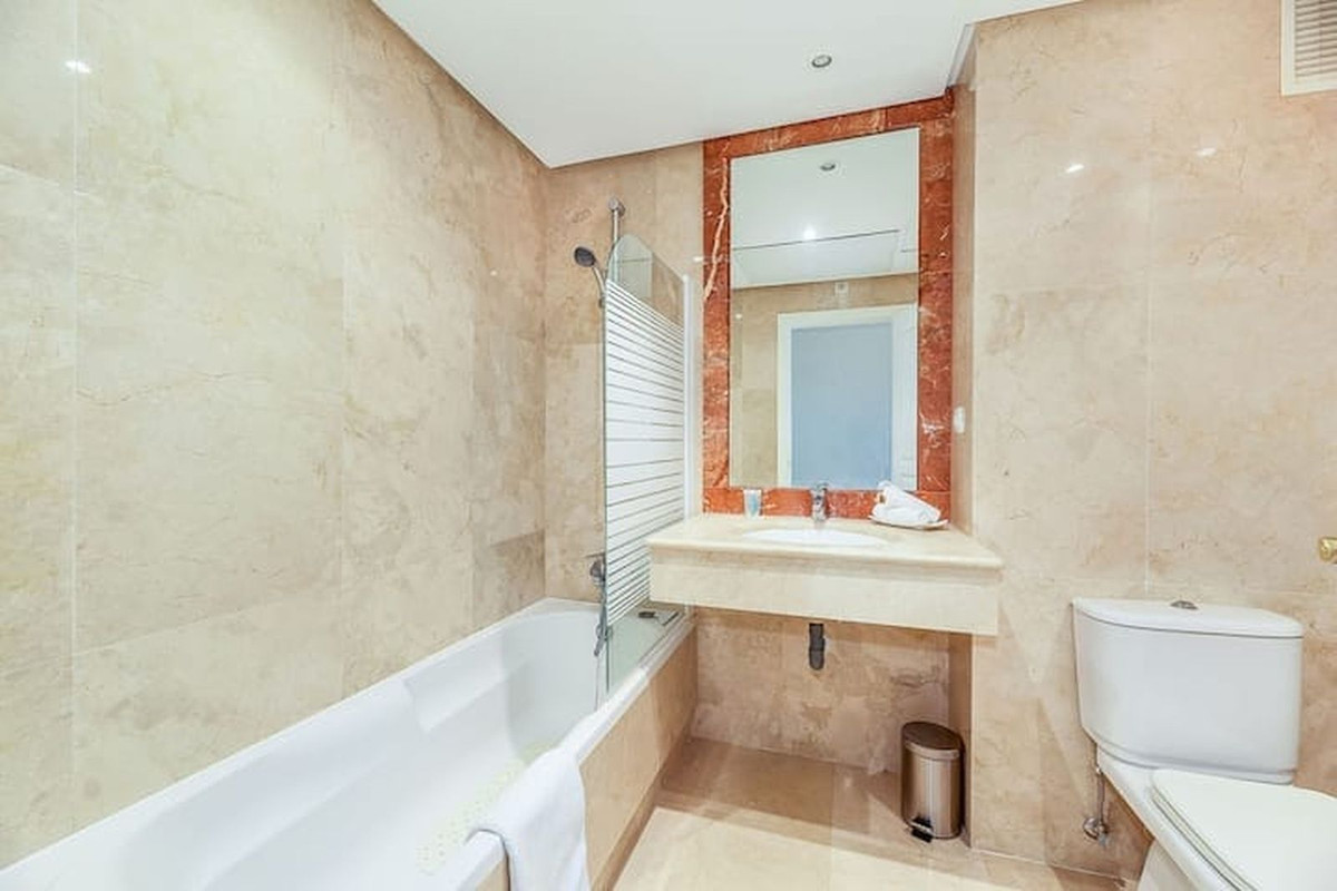 Appartement te koop in Mijas Golf | 3 slaapkamers H5292913