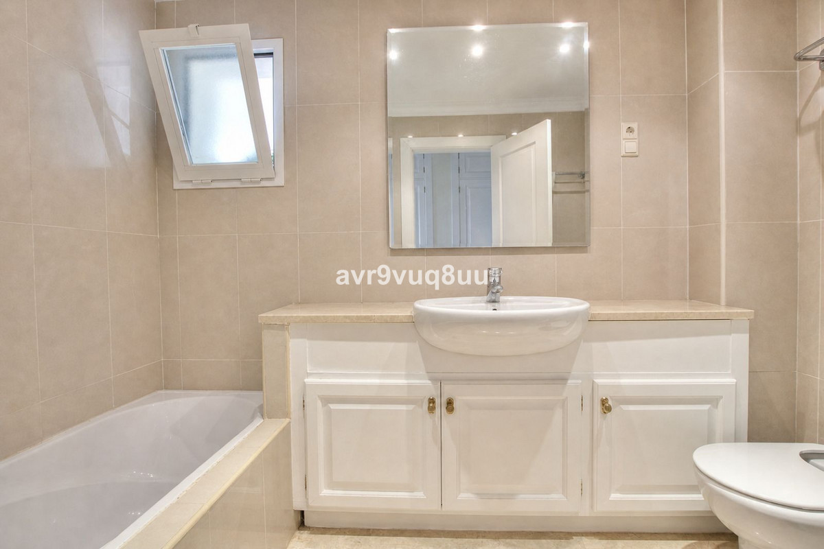 Appartement te koop in Mijas Golf | 2 slaapkamers H5371024