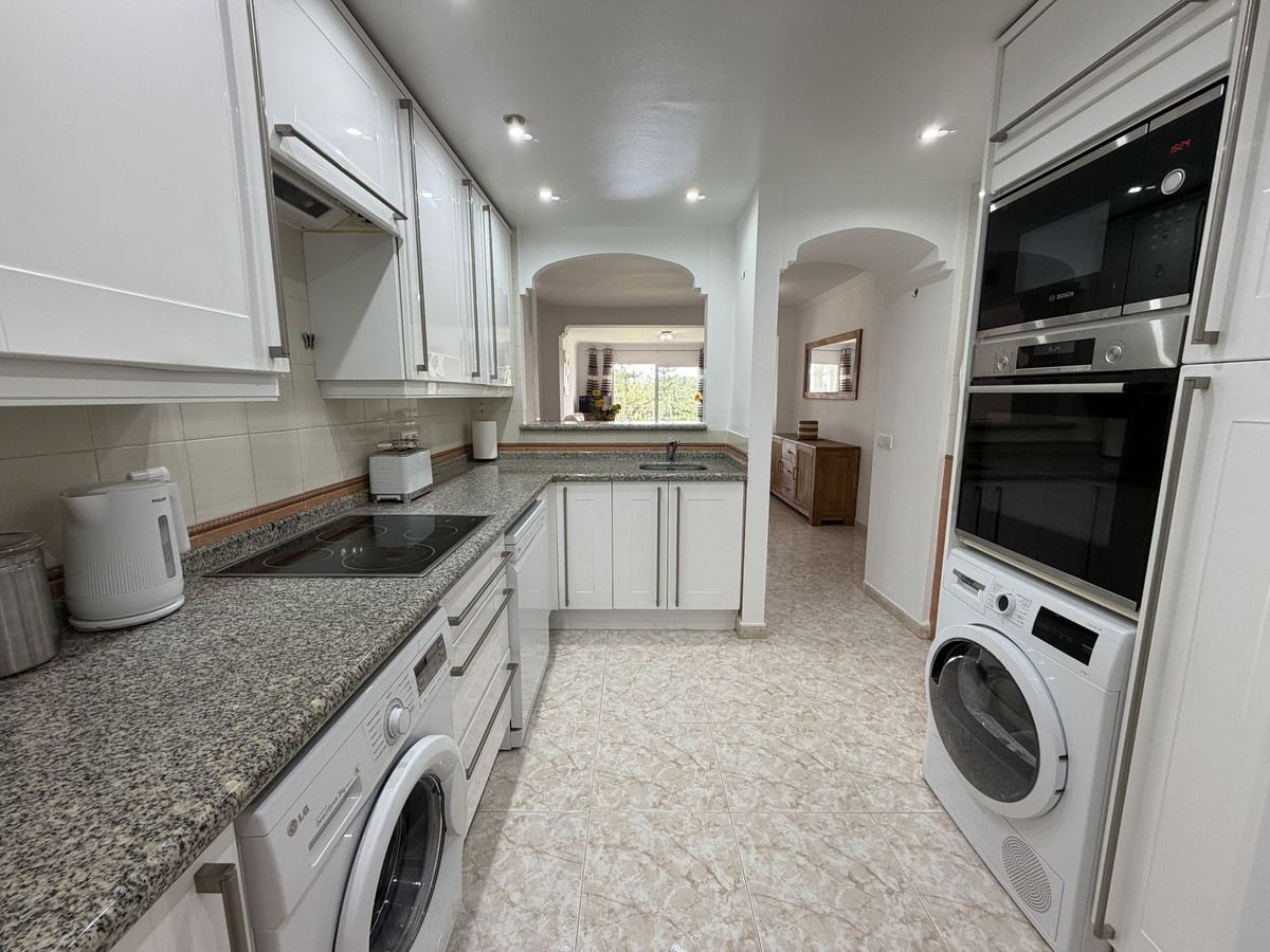 Appartement te koop in Mijas Golf | 2 slaapkamers H5413294