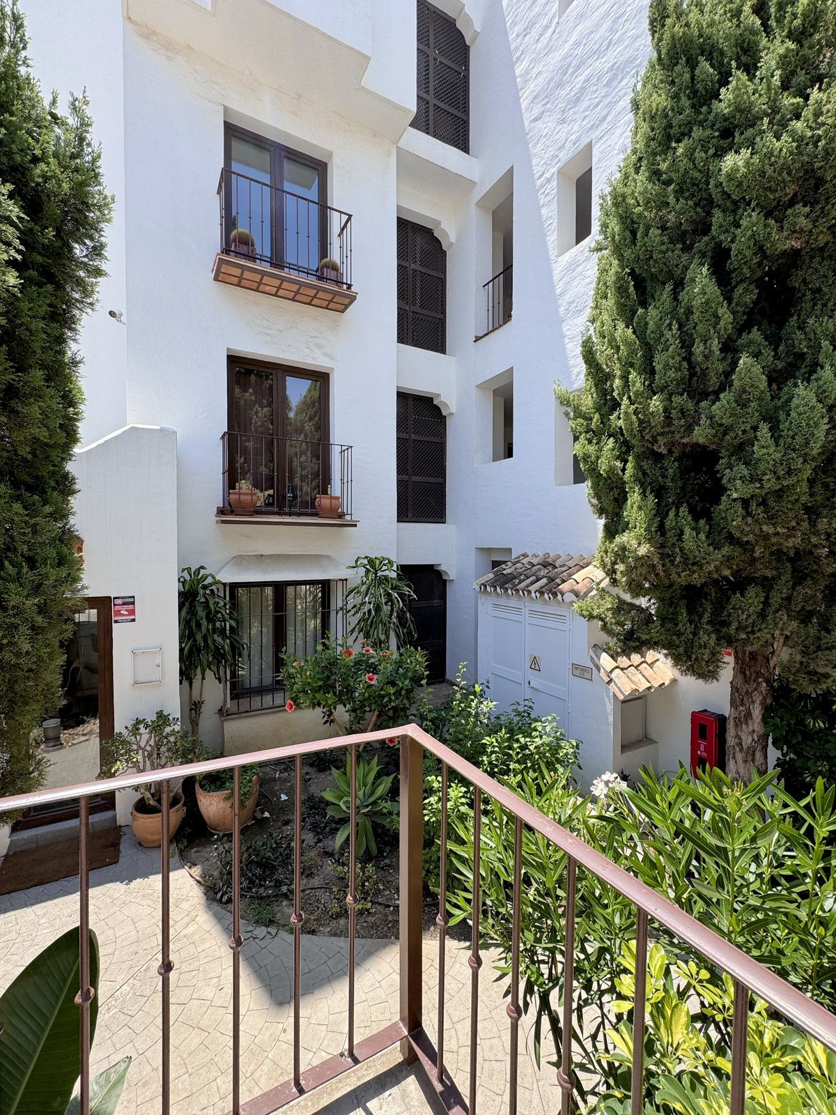 Property main view 46