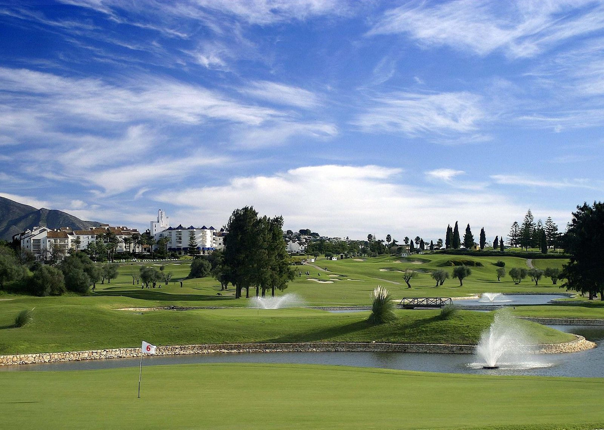 Appartement te koop in Mijas Golf | 2 slaapkamers H5482606
