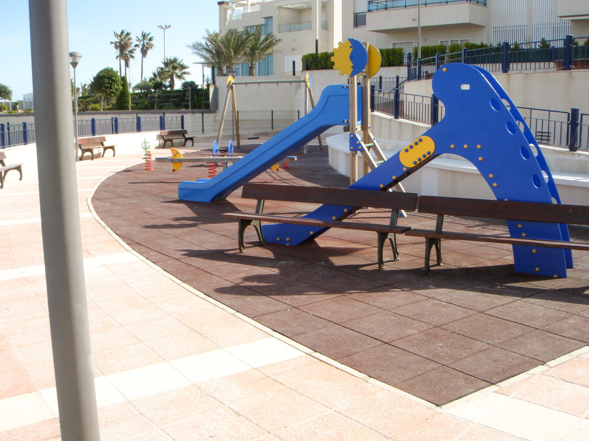 Appartement te koop in Mil Palmeras | 2 slaapkamers H5234002