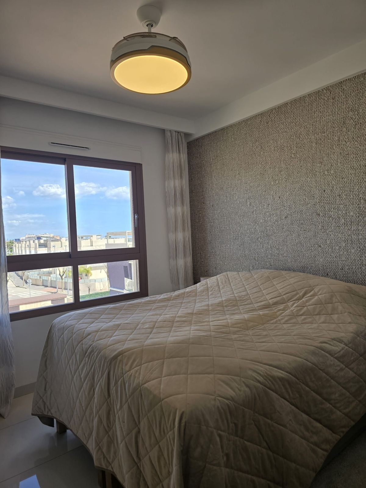 Penthouse te koop in Mil Palmeras | 3 slaapkamers H5256412