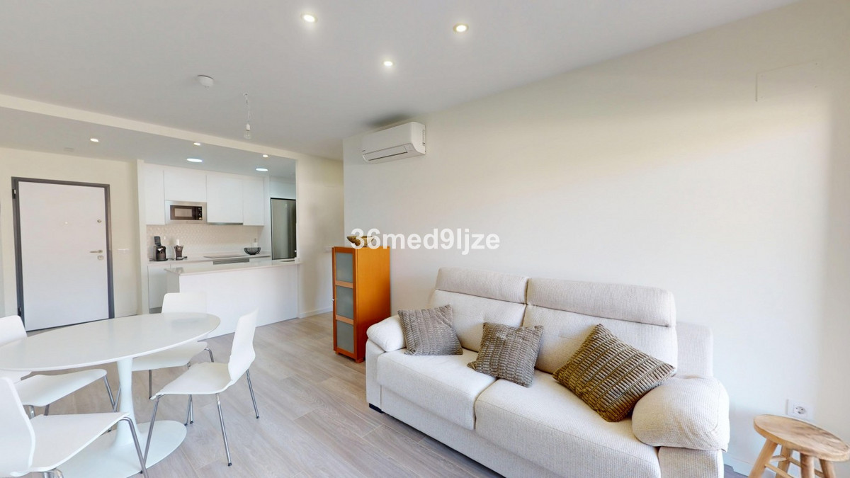 Appartement te koop in Mil Palmeras | 1 slaapkamers H5389498