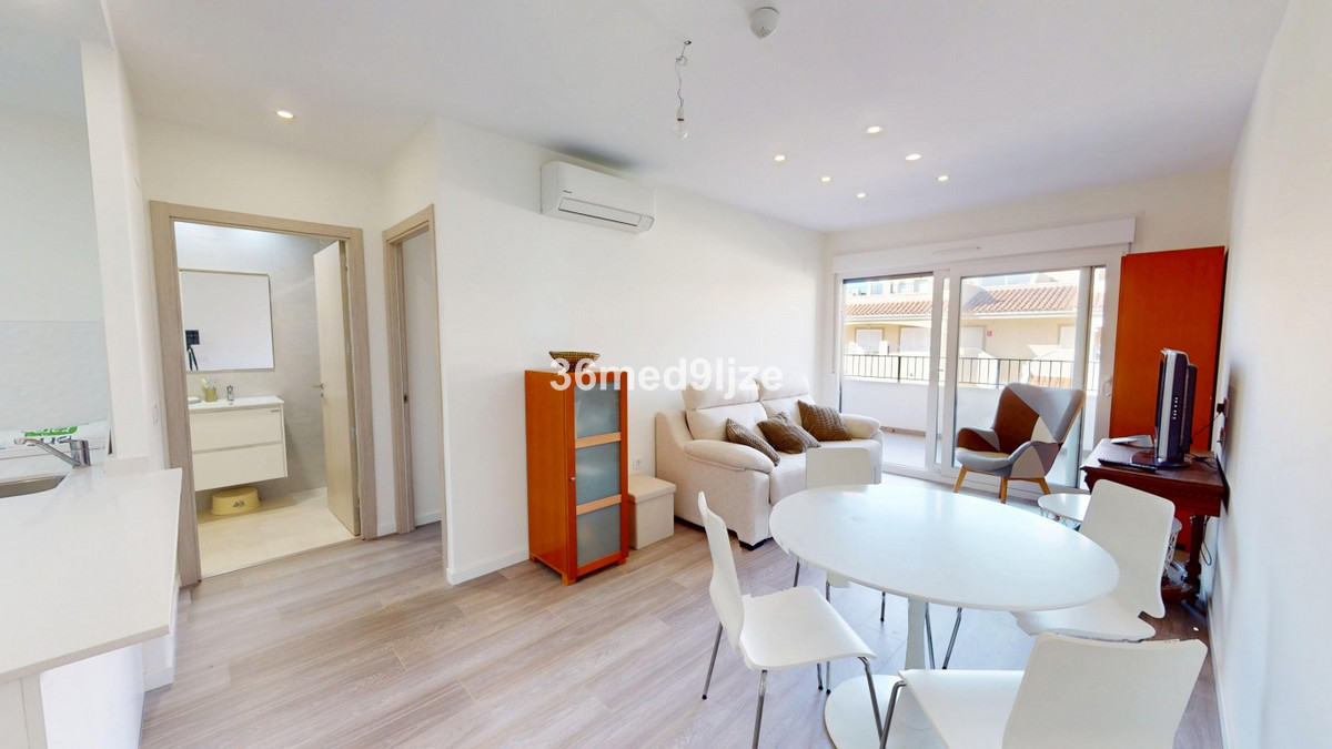 Appartement te koop in Mil Palmeras | 1 slaapkamers H5389498