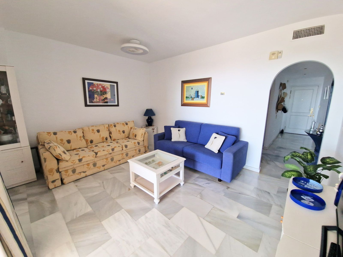 Tussenverdieping Appartement in Miraflores-7