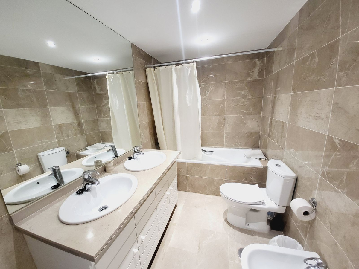 Appartement te koop in Miraflores | 3 slaapkamers H5010643