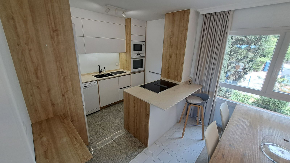 Tussenverdieping Appartement in Miraflores-9