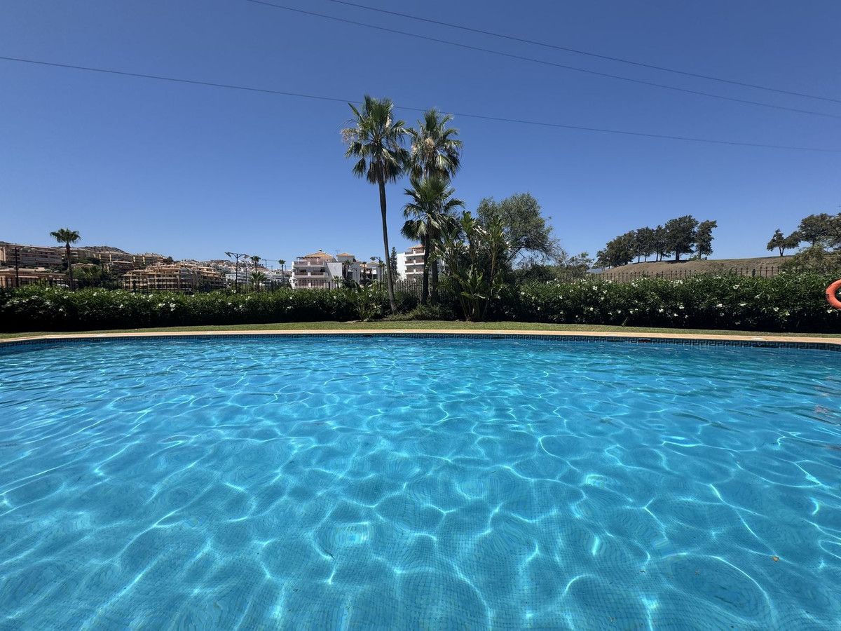 Appartement te koop in Miraflores | 2 slaapkamers H5080201