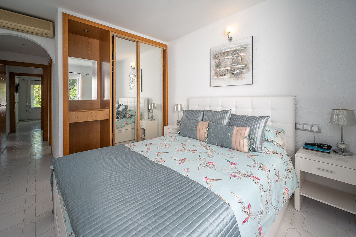 Appartement te koop in Miraflores | 2 slaapkamers H5109358