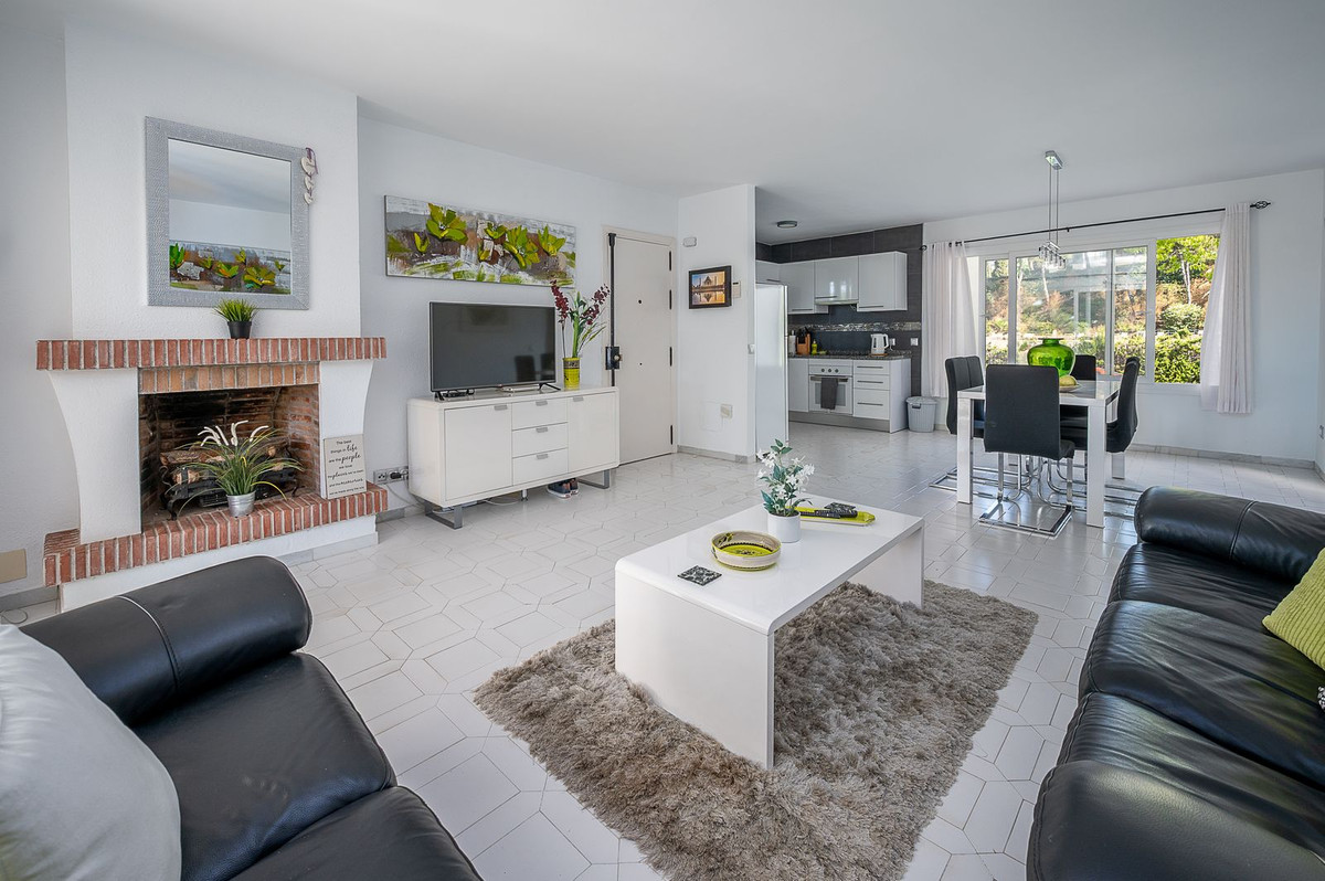 Appartement te koop in Miraflores | 2 slaapkamers H5109358