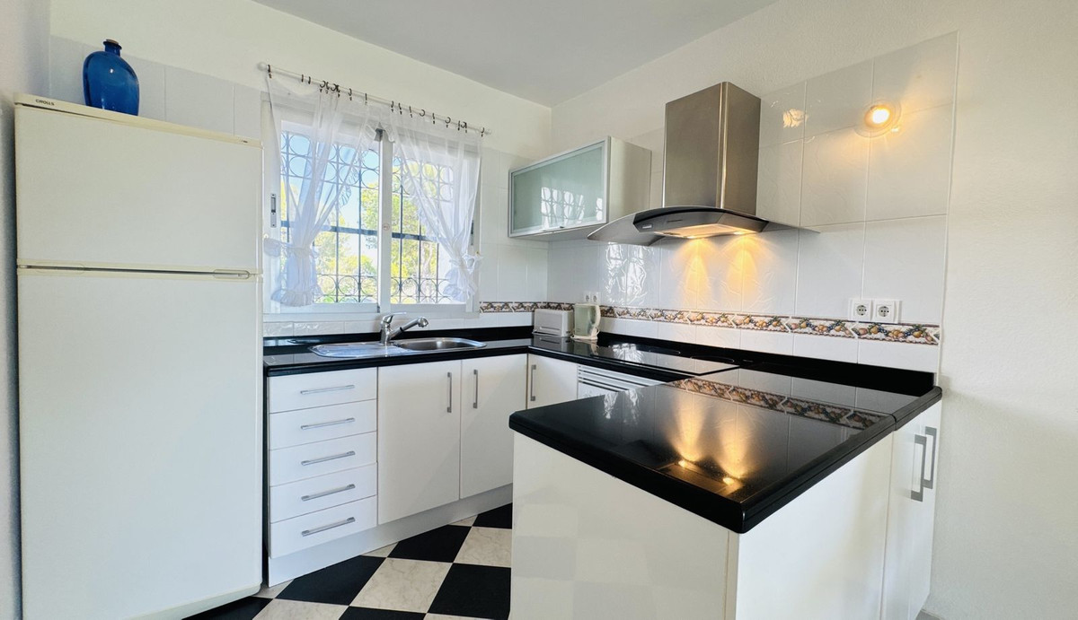 Appartement te koop in Miraflores | 2 slaapkamers H5120545
