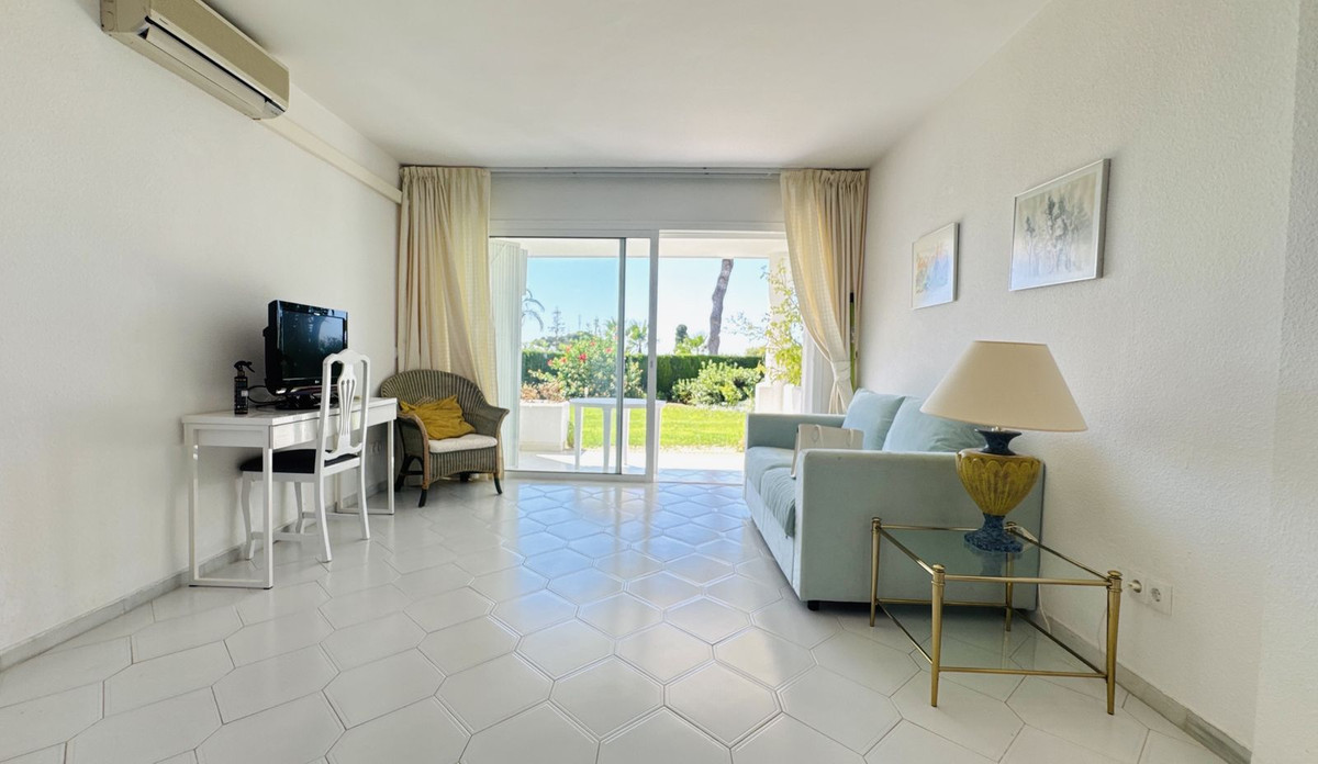 Appartement te koop in Miraflores | 2 slaapkamers H5120545