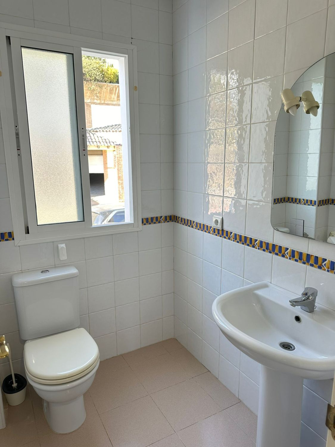 Appartement te koop in Miraflores | 1 slaapkamers H5125396