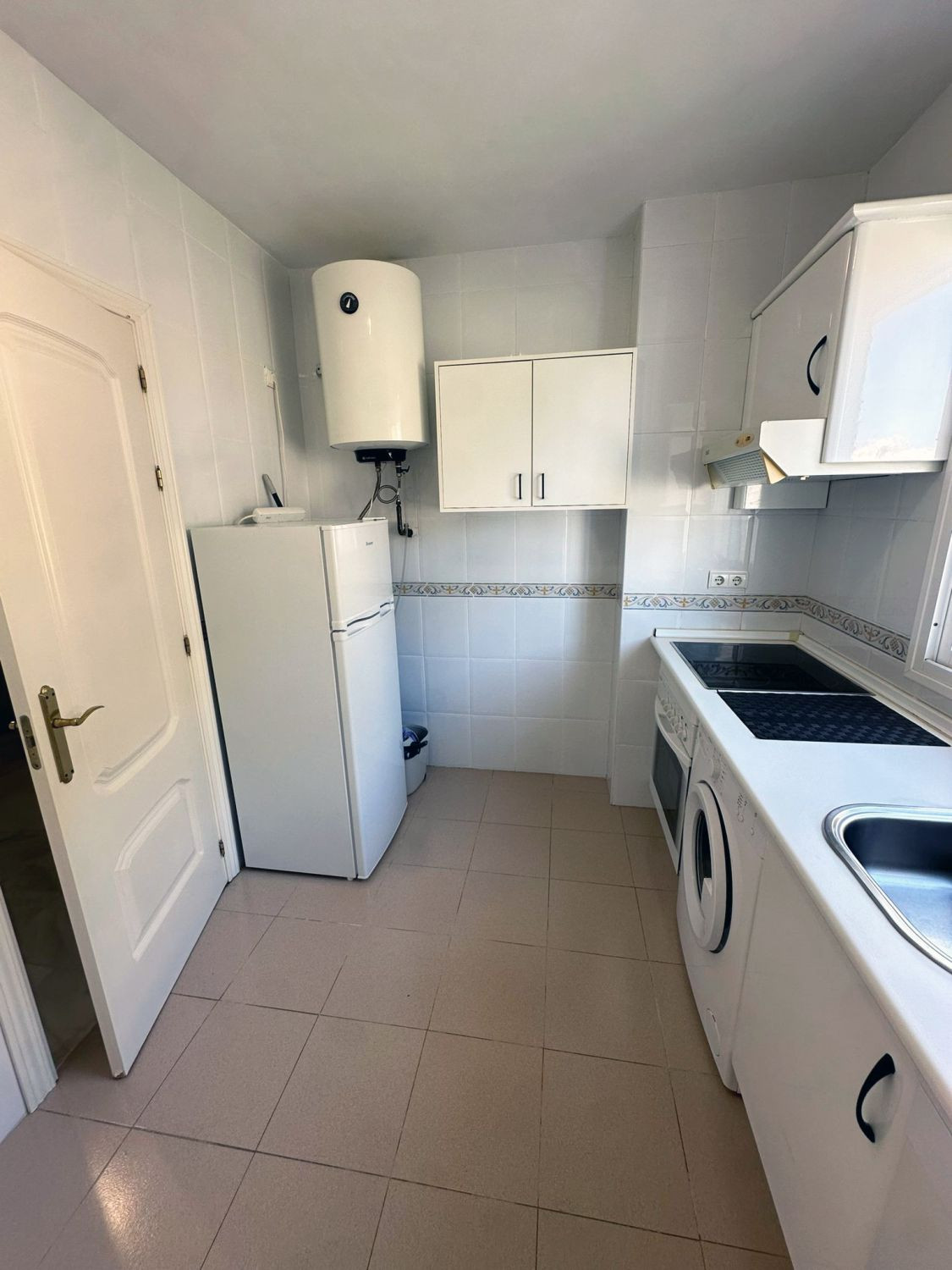 Appartement te koop in Miraflores | 1 slaapkamers H5125396