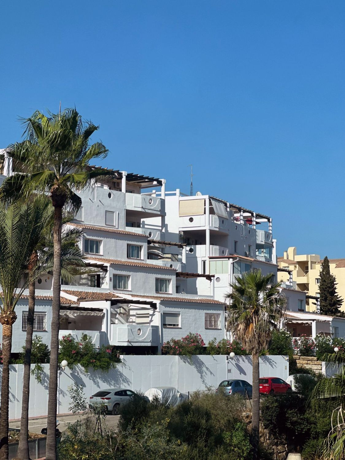 Appartement te koop in Miraflores | 1 slaapkamers H5125396