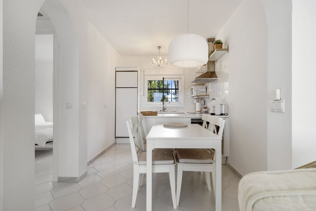 Appartement te koop in Miraflores | 2 slaapkamers H5127880