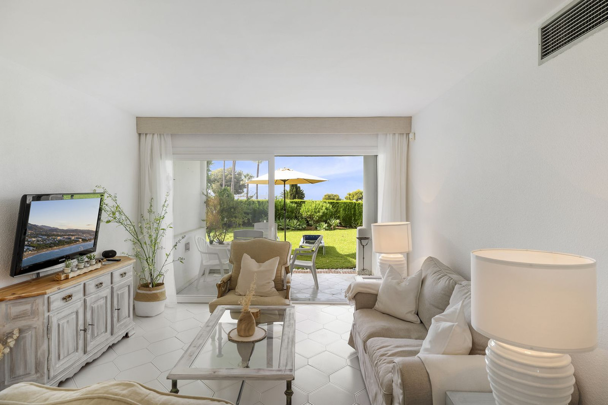 Appartement te koop in Miraflores | 2 slaapkamers H5127880