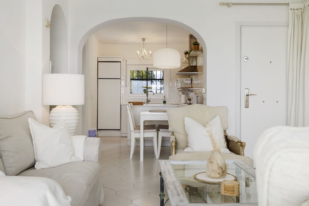 Appartement te koop in Miraflores | 2 slaapkamers H5127880