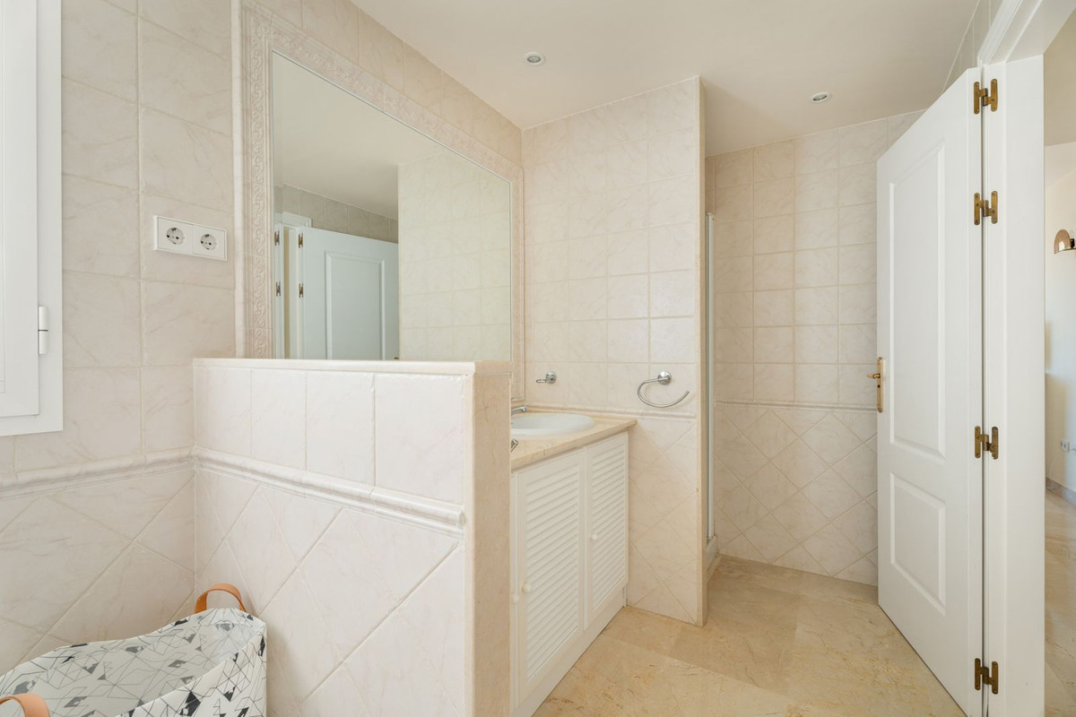 Appartement te koop in Miraflores | 3 slaapkamers H5148604