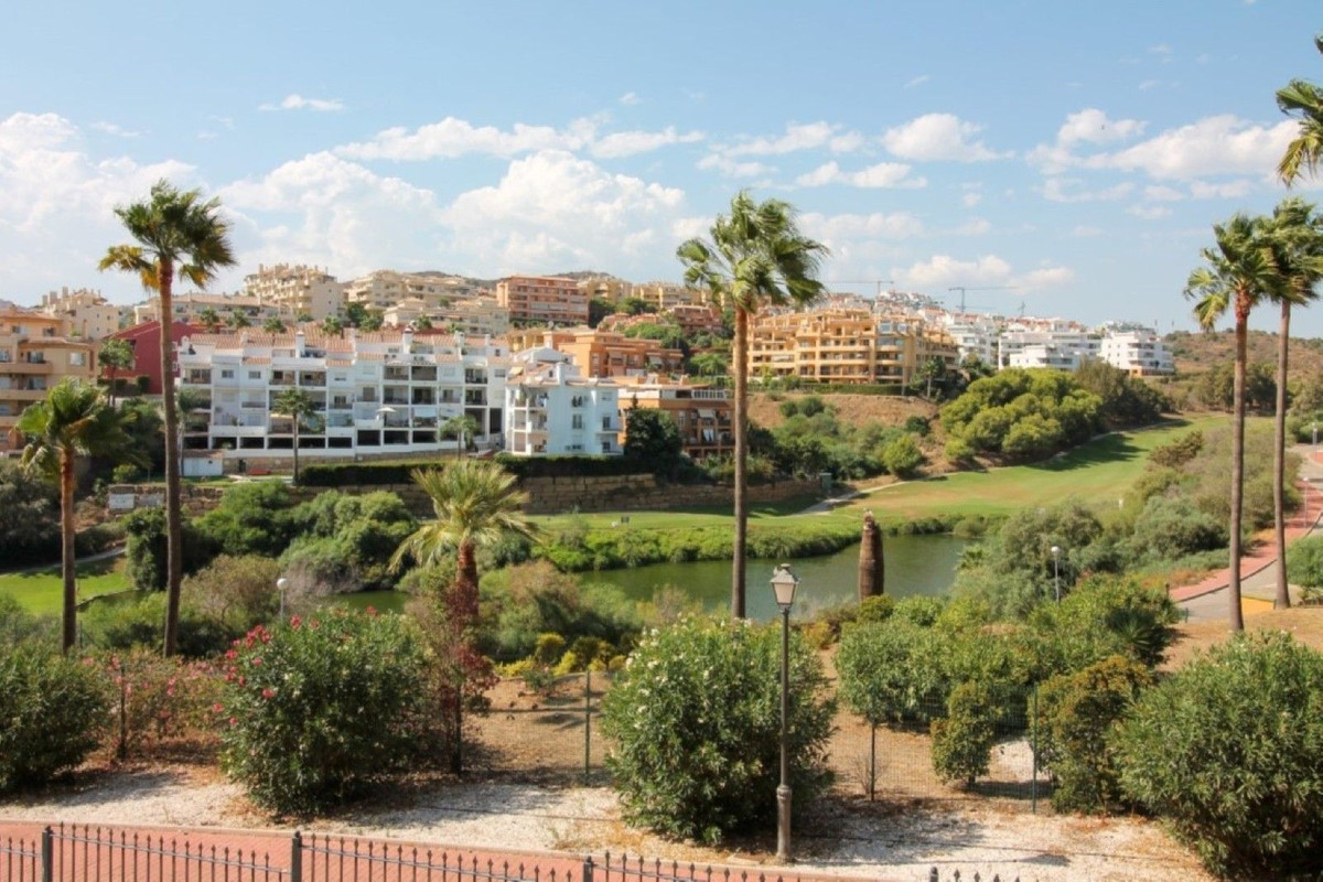 Appartement te koop in Miraflores | 3 slaapkamers H5150101