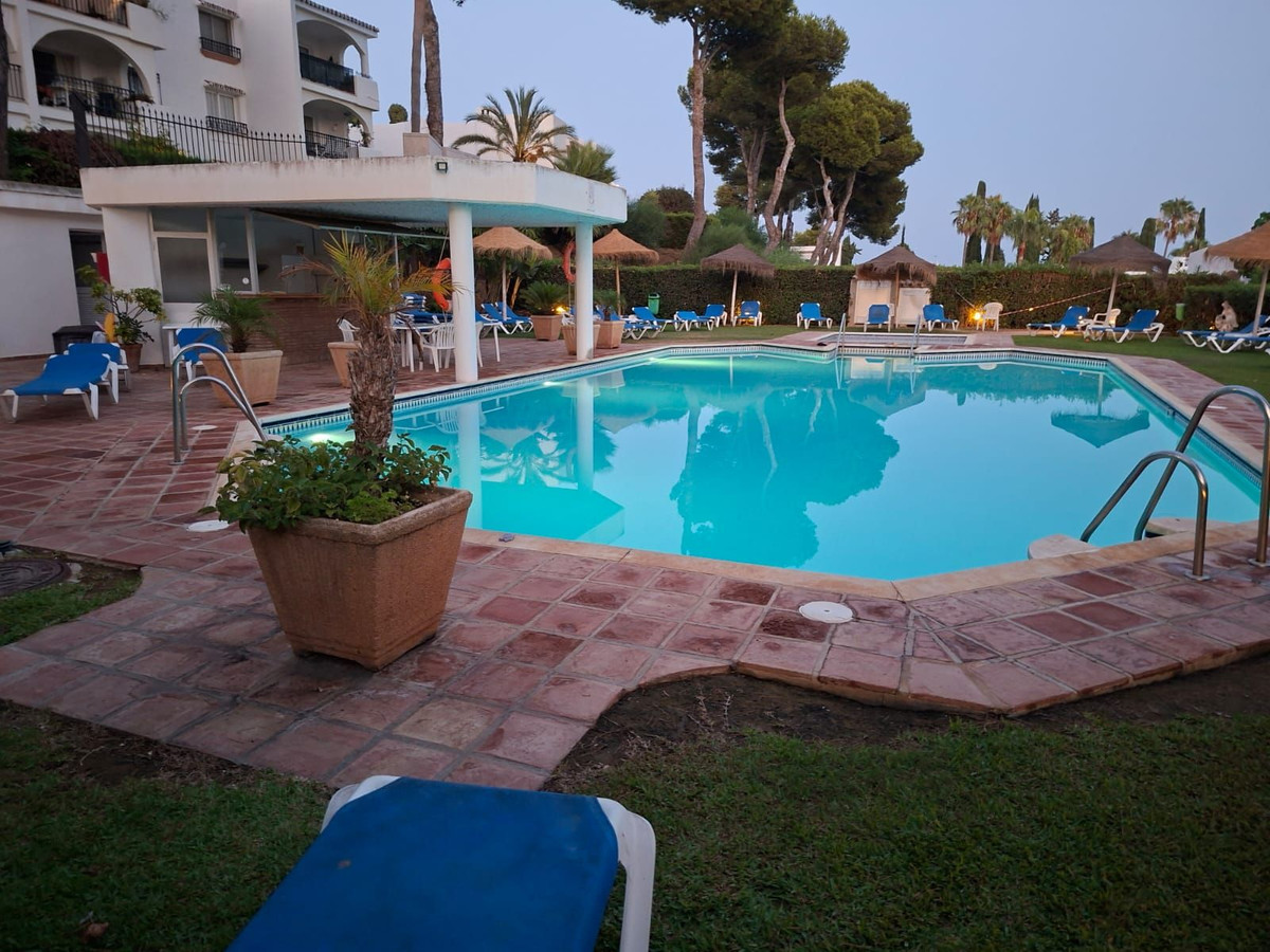 Appartement te koop in Miraflores | 1 slaapkamers H5150437